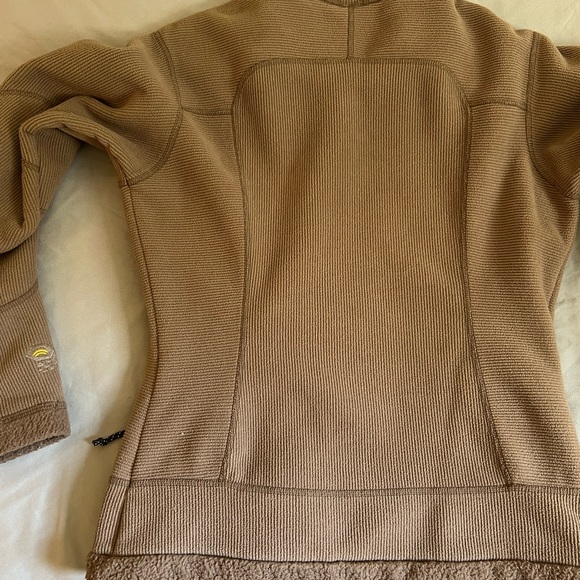 Mountain Hard Wear Women's Size 6 Brown
Ribbed Zip Up Fleece Jacket - Picture 3 of 4